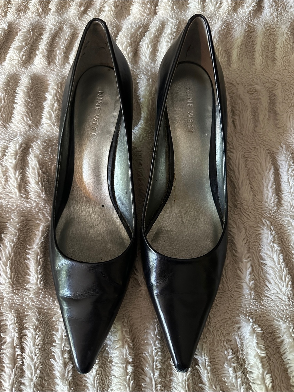 Nine West Black Pointed Toe Leather Pumps